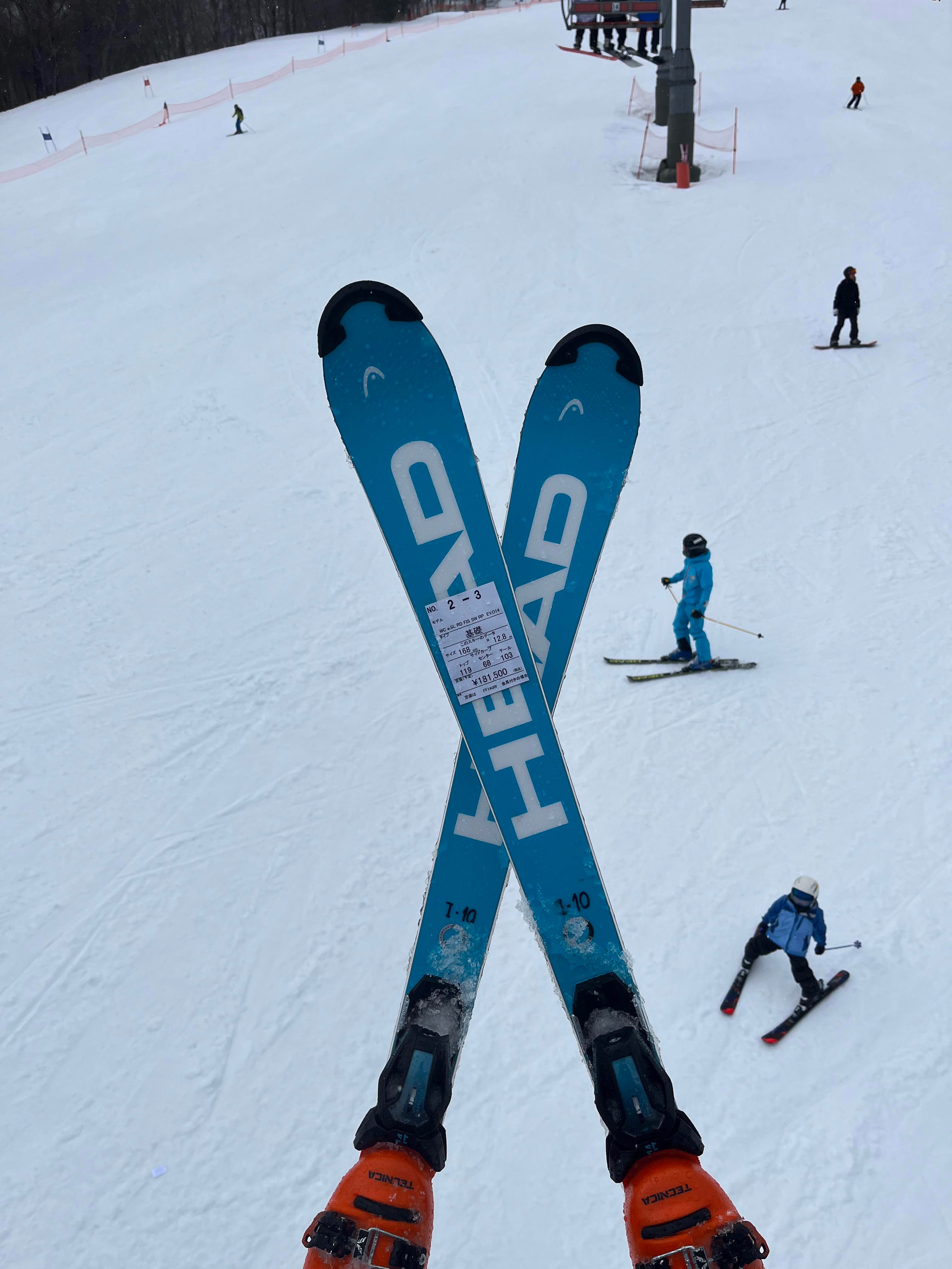 160㎝新品HEAD WORLDCUP REBELS E-RACE 1日中滑って疲れない - スキー