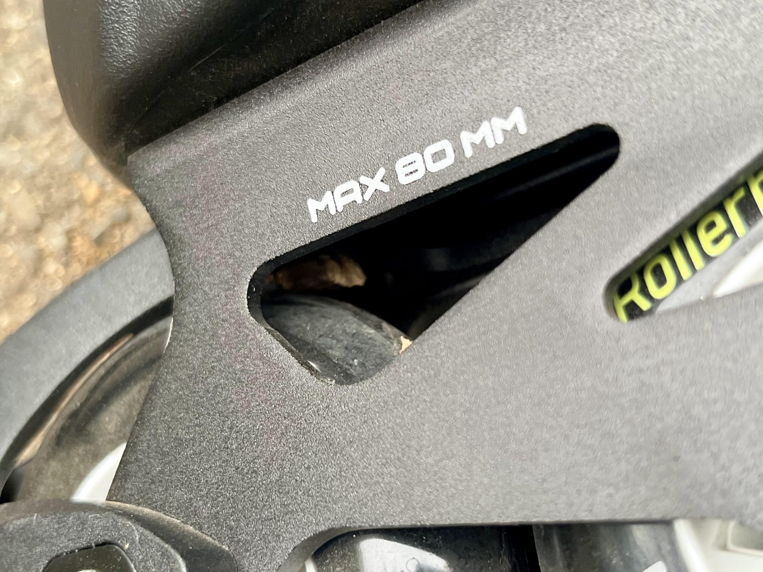 ローラーブレード純正ブレーキ